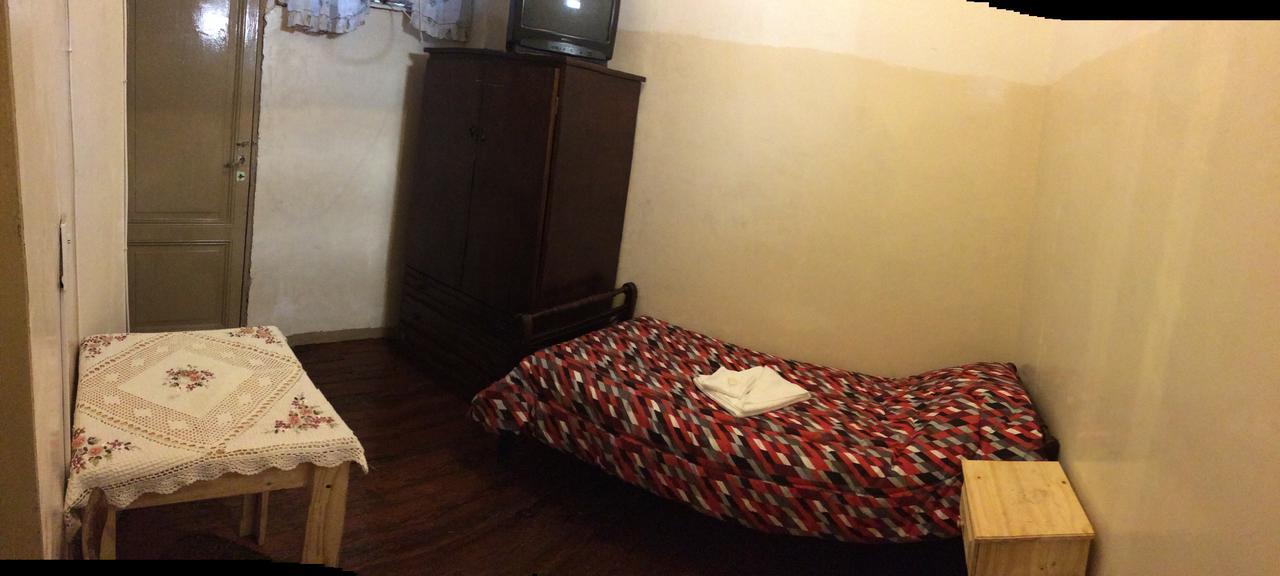 Hotel Petit Benitos Buenos Aires Exteriör bild